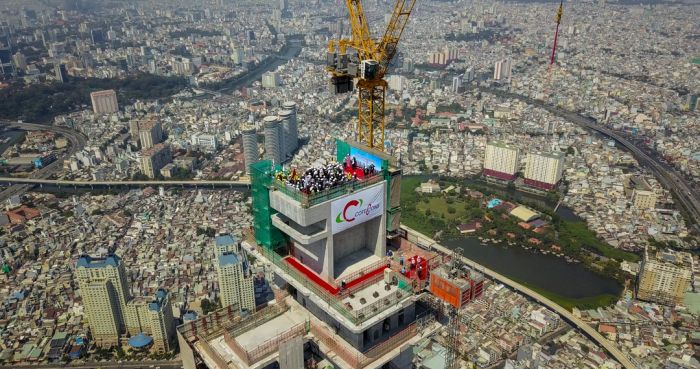 ホーチミン市 ベトナムで一番高い超高層ビルの棟上げ式を開催 ポステ