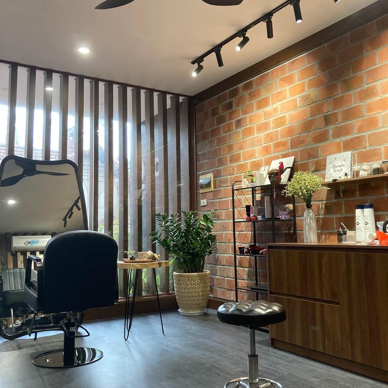 Hair Salon Kikiの店内イメージ