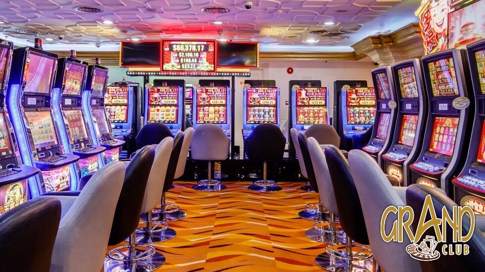 Grand Club（Hotel Grand Saigon内）