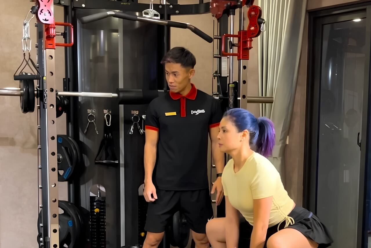 VEHO FITNESSでパーソナルトレーニングを受ける利用者