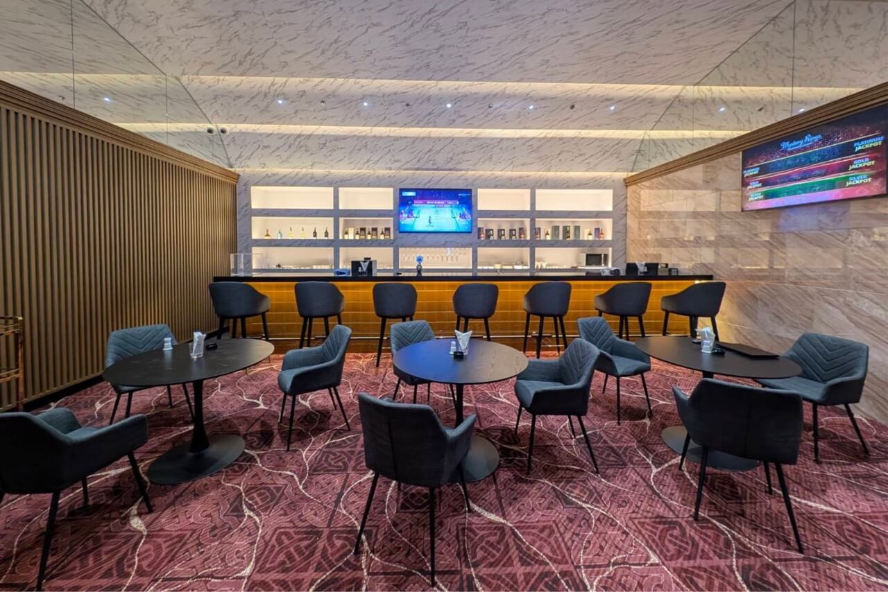 CharlieOne Club Hai Phong 店内イメージ2