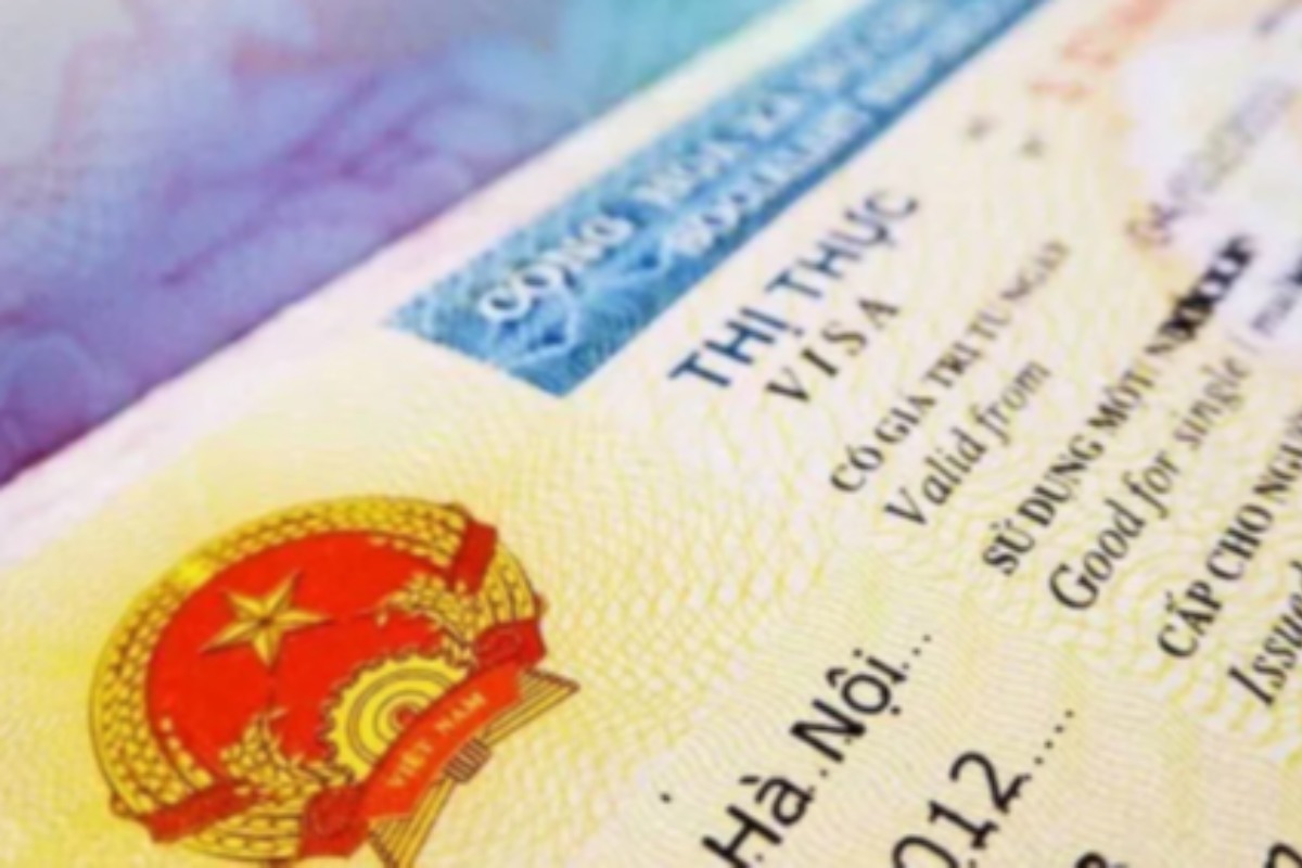 ベトナム：外国人のビザ自動延長、8月末までに