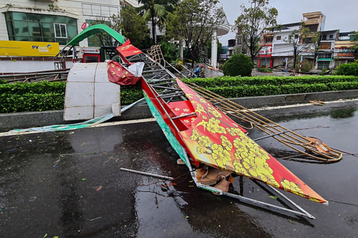 ベトナム中部、台風被害甚大　過去20年で最大勢力