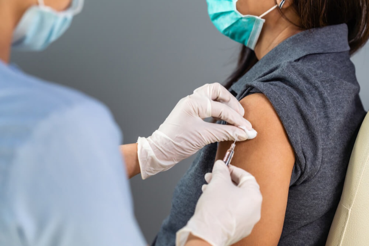 ベトナム：ワクチン接種は医療従事者など11グループを優先へ