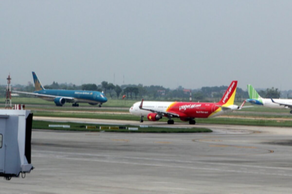 ベトナム民間航空局、4段階での国際線再開を提案