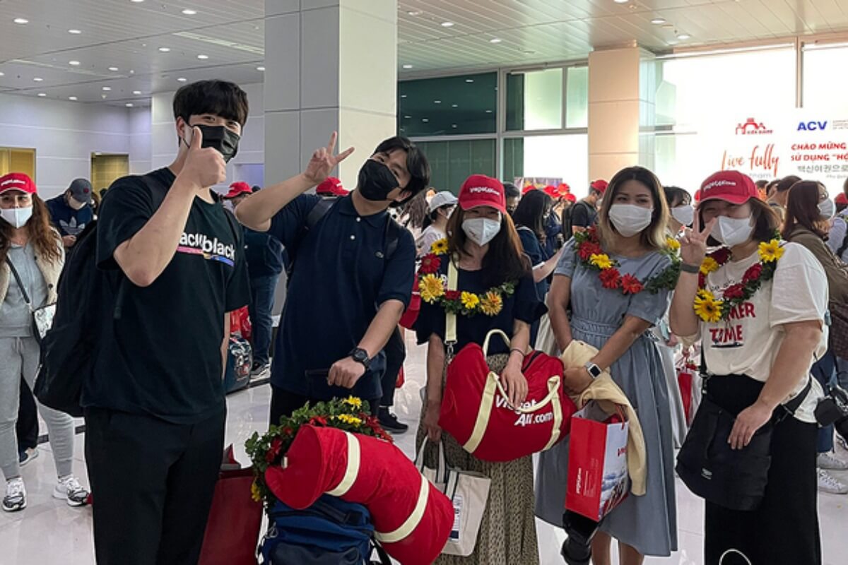 フーコックに韓国人観光客204人が到着、2年ぶりの観光客受け入れ