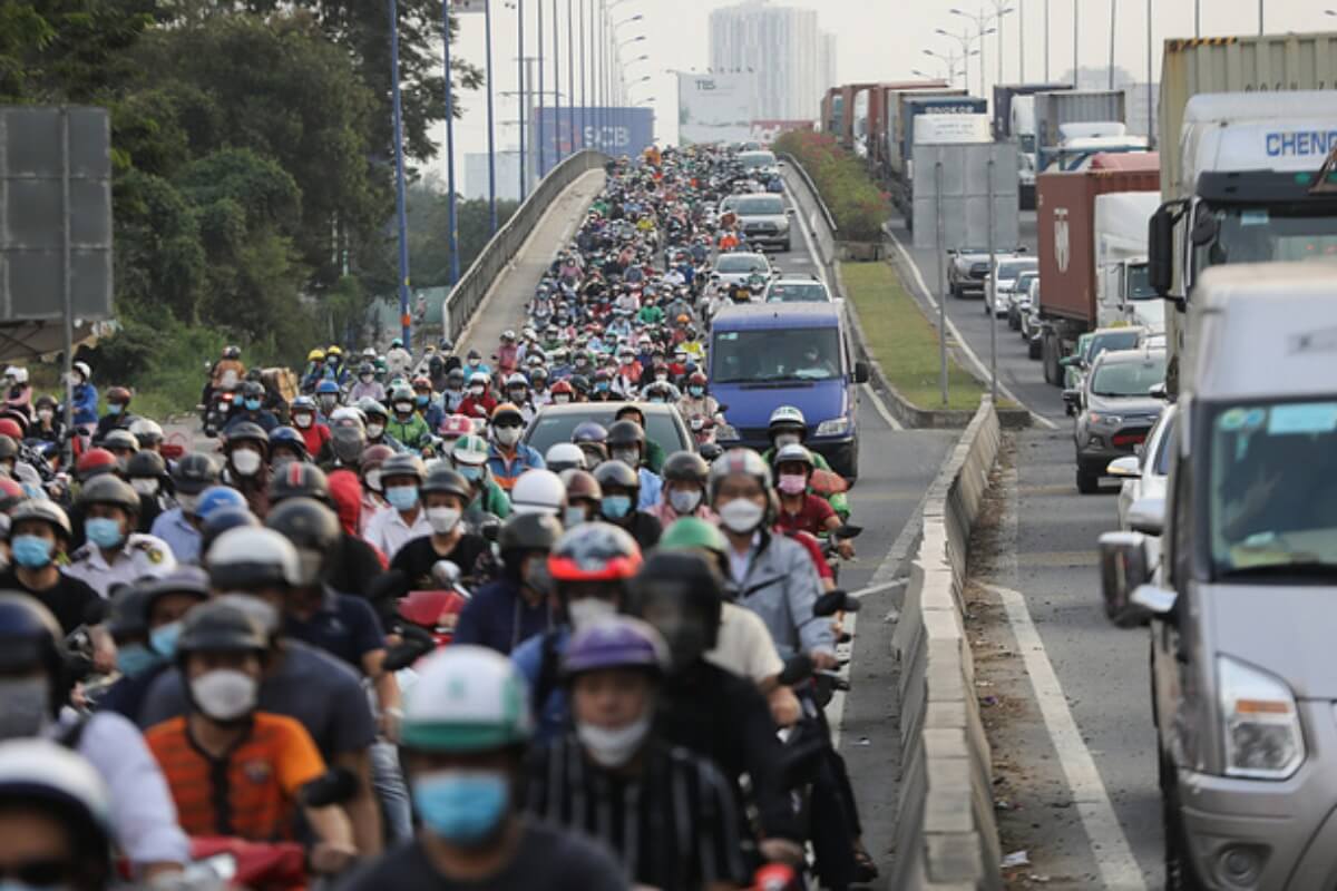 ベトナム、5大都市でのバイク利用を規制か
