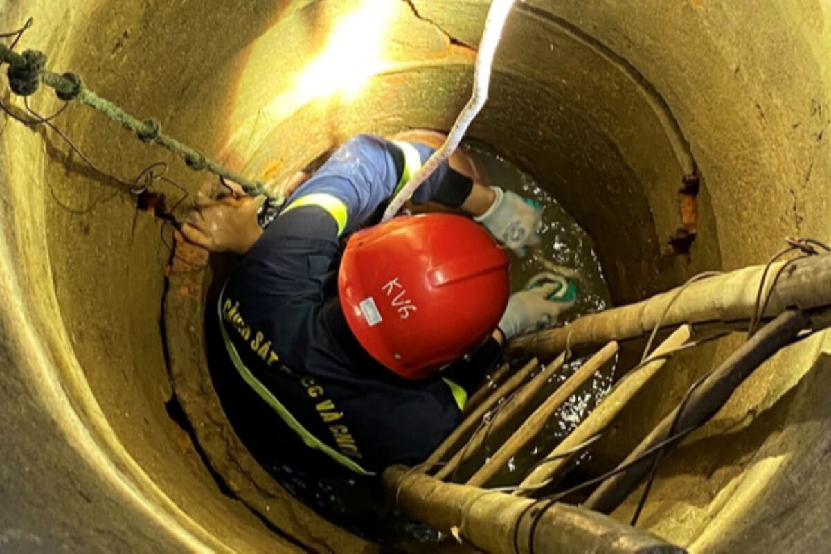 井戸の中に数時間閉じ込められた男性を救出　タインホア省