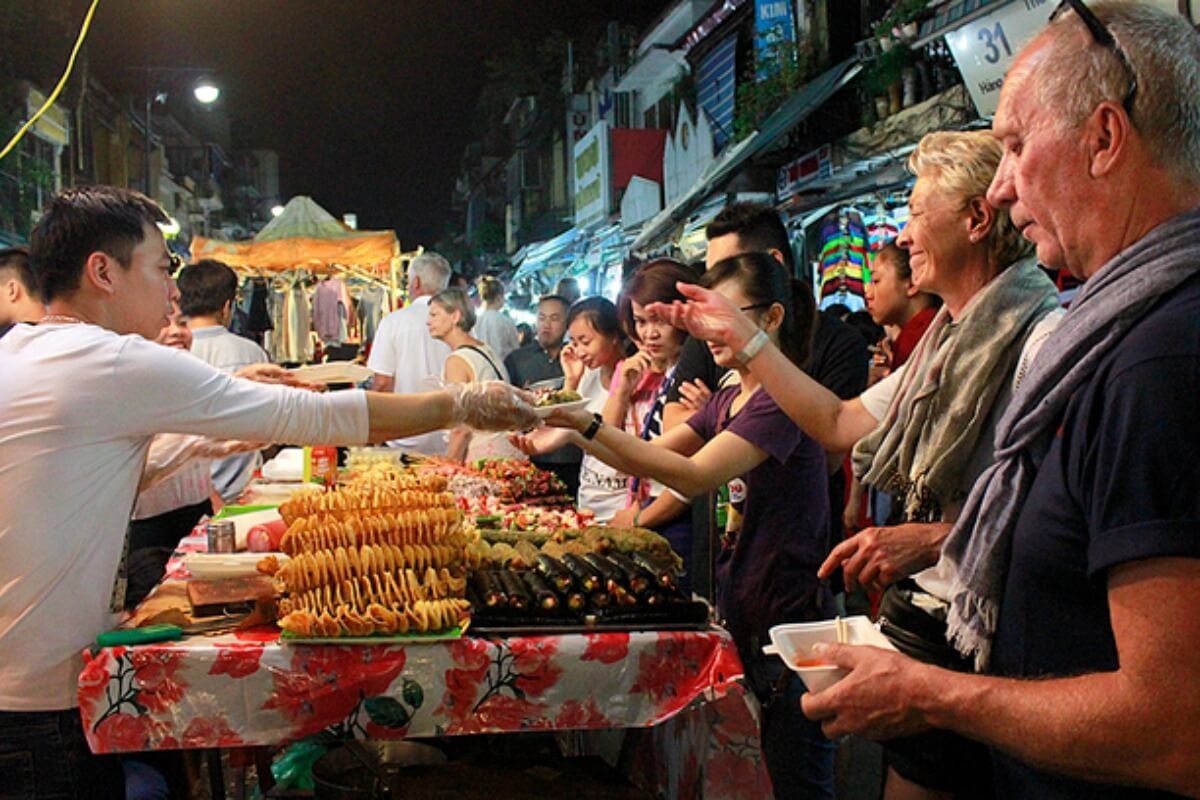 ベトナムのナイトマーケット、世界ベスト9入り：米国観光出版社