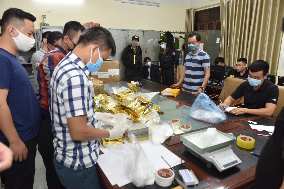 ベトナム公安省、今年上半期に麻薬1.3トン以上を押収