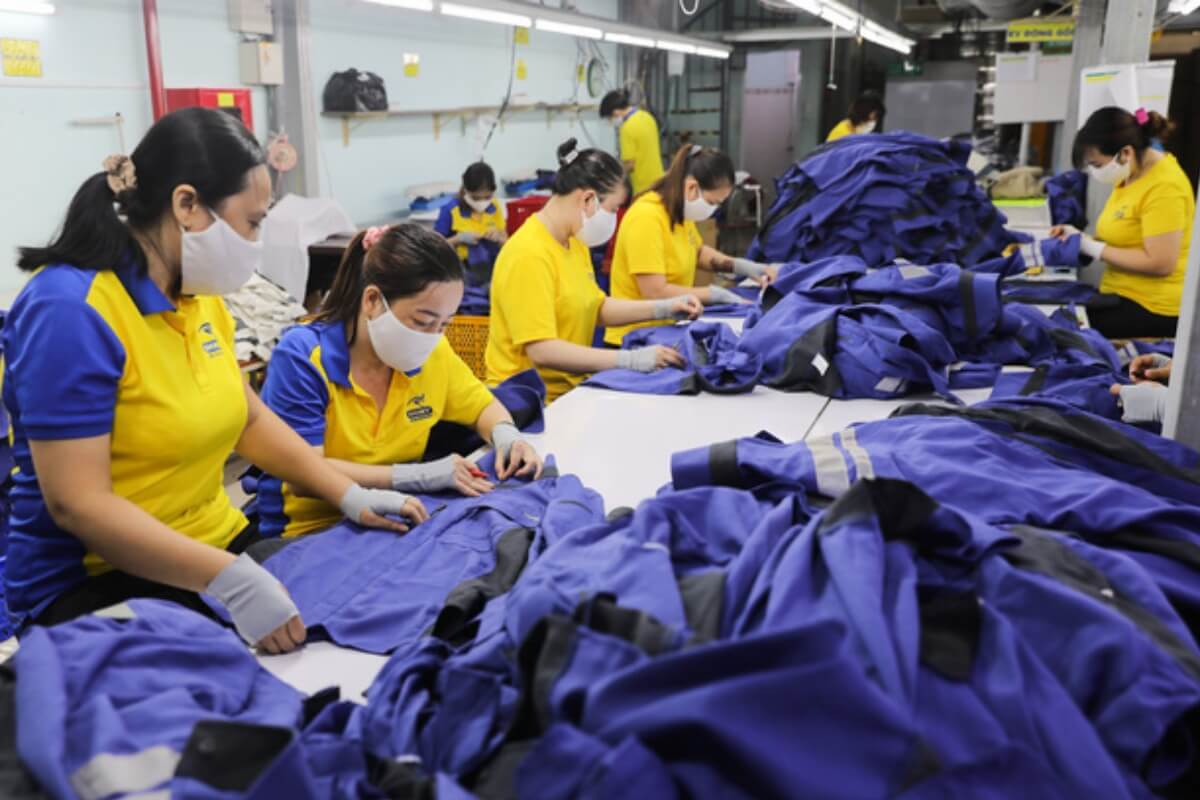 ホーチミン市の繊維・靴産業が深刻な労働力不足に陥る