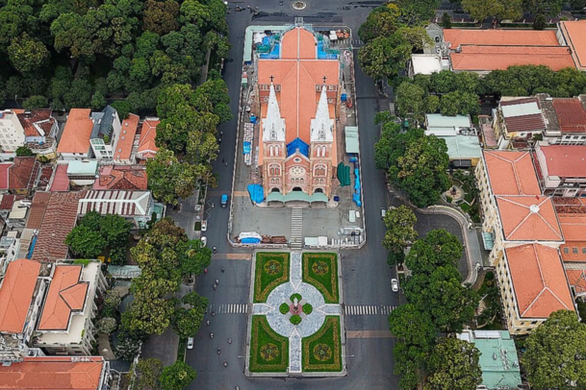 サイゴン大教会の改修工事が4年延長、2027年完了目標に