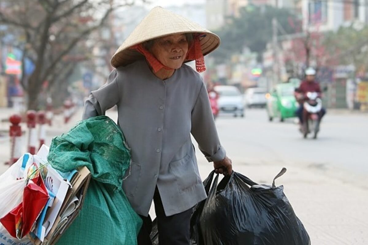 高齢化するベトナム、年金も貯金もない高齢者の苦悩