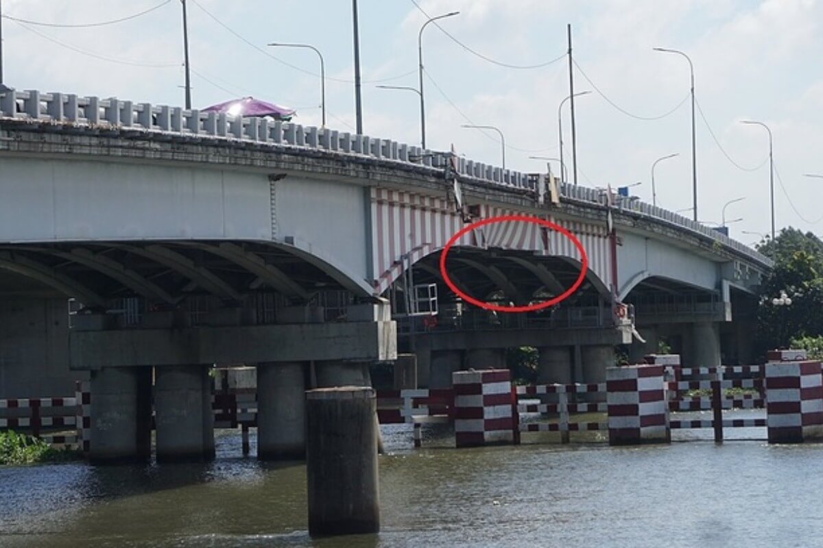ホーチミン市の橋に船舶が衝突か、当局が捜査を進める