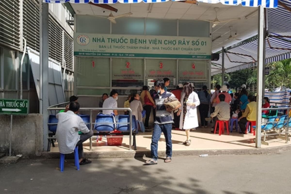 ベトナム：新型コロナ感染者3878人、過去4ヶ月間で最多　7日