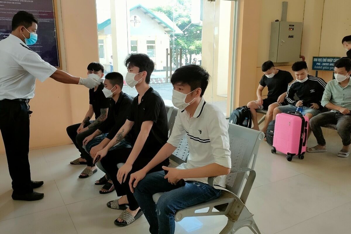 カンボジアでの人身売買被害者、171人のベトナム人を救出