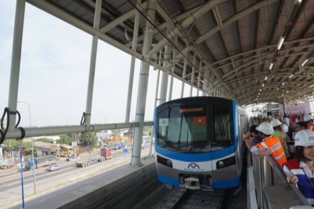 ホーチミン市メトロ1号線、チン首相が完成遅延を正式承認