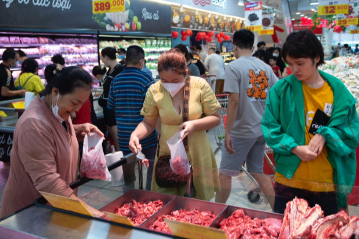 需要と生産コストの低下、食品価格が急落