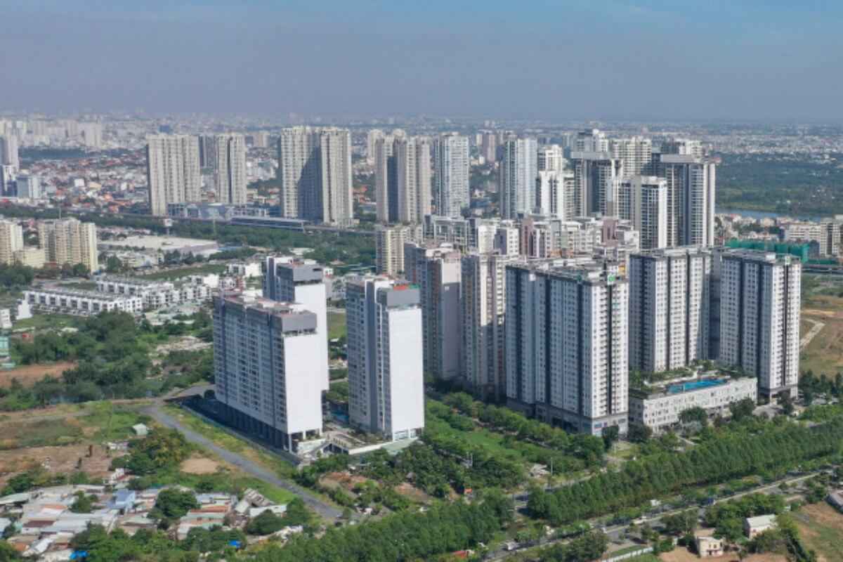 ホーチミン市での住宅購入、最低限で月収2500万ドンが必要