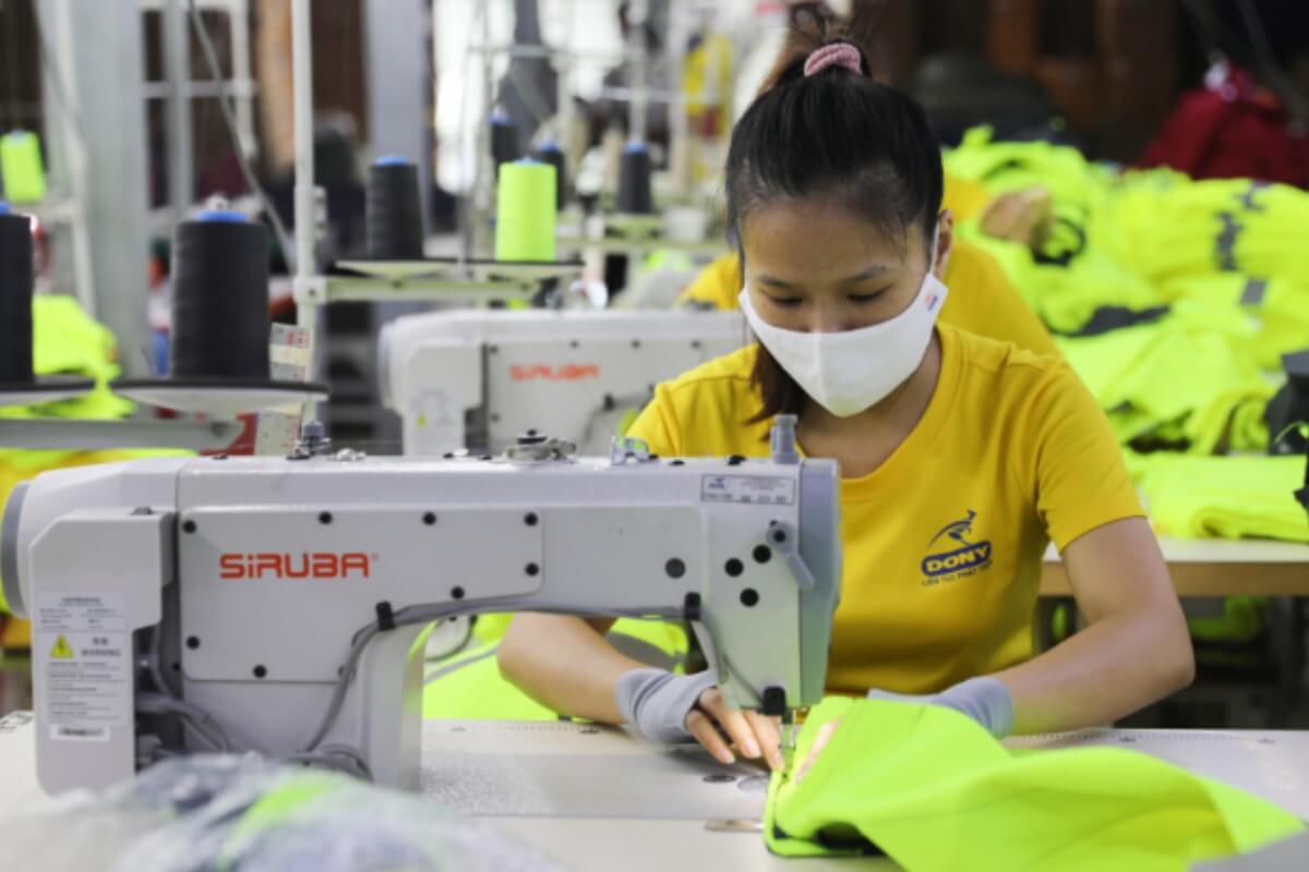 8月のベトナム製造業、PMIが50を上回る