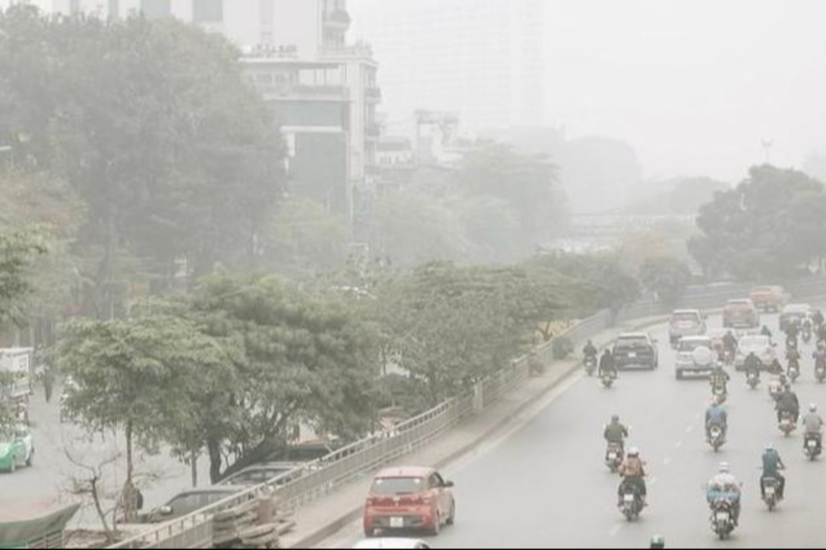 ハノイの深刻な大気汚染、憂慮すべきレベルが継続