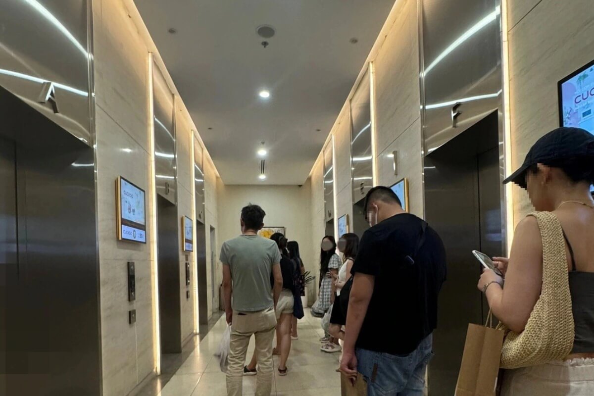 マステリで給水パイプが破裂、複数の住戸が浸水