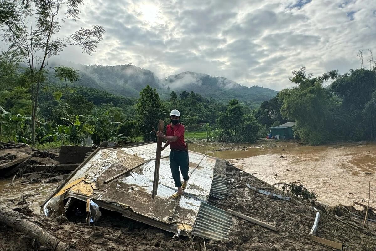 ベトナム北部の台風被害、偽情報の拡散が問題に