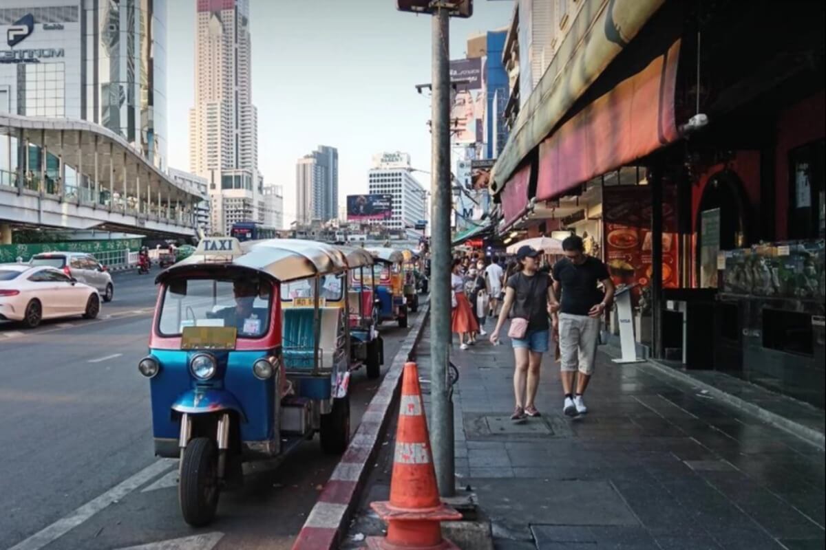 世界各地で増加する旅行詐欺、ハノイが高リスク都市に