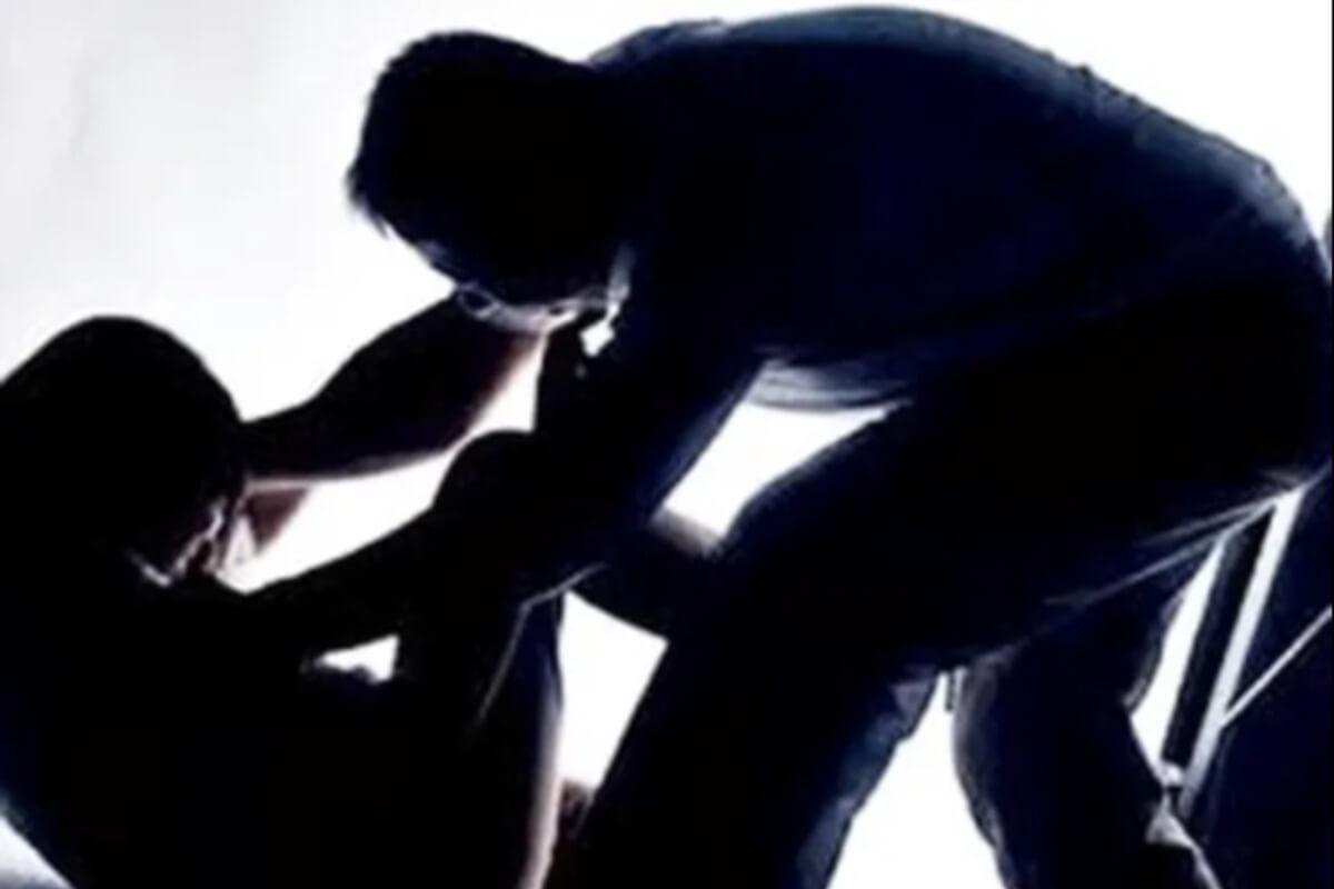 隣人の孫娘を強姦、28歳の男を緊急逮捕