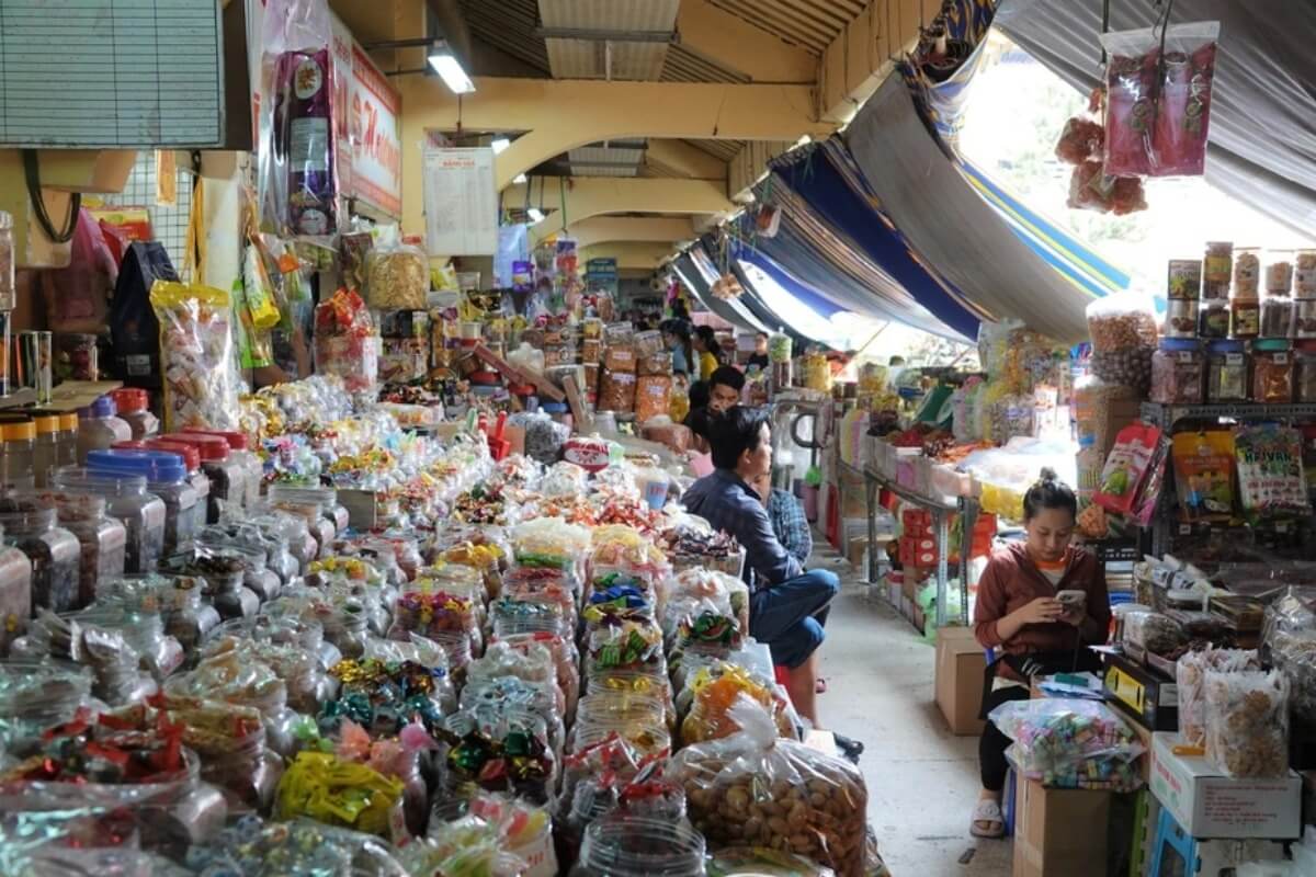 電子インボイスで広がる混乱、未証明商品の取り扱いが課題