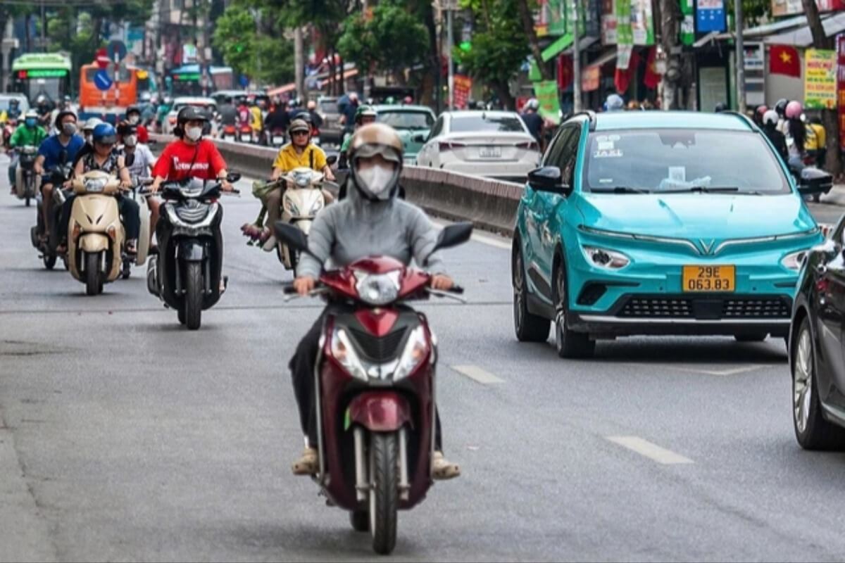 ハノイの深刻な大気汚染、バイクが主因