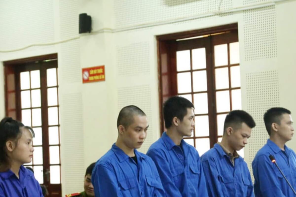 美少女になりすまし詐欺、被害者から190億ドン詐取