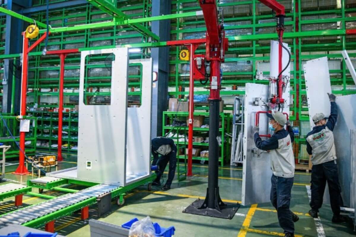 対中回避と制度改革が追い風　ベトナムのFDIが27％増