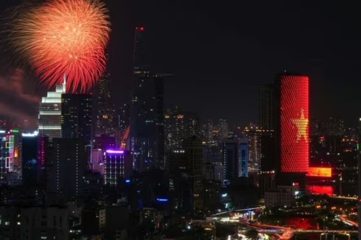 9月2日の建国記念日、ホーチミンの4カ所で花火