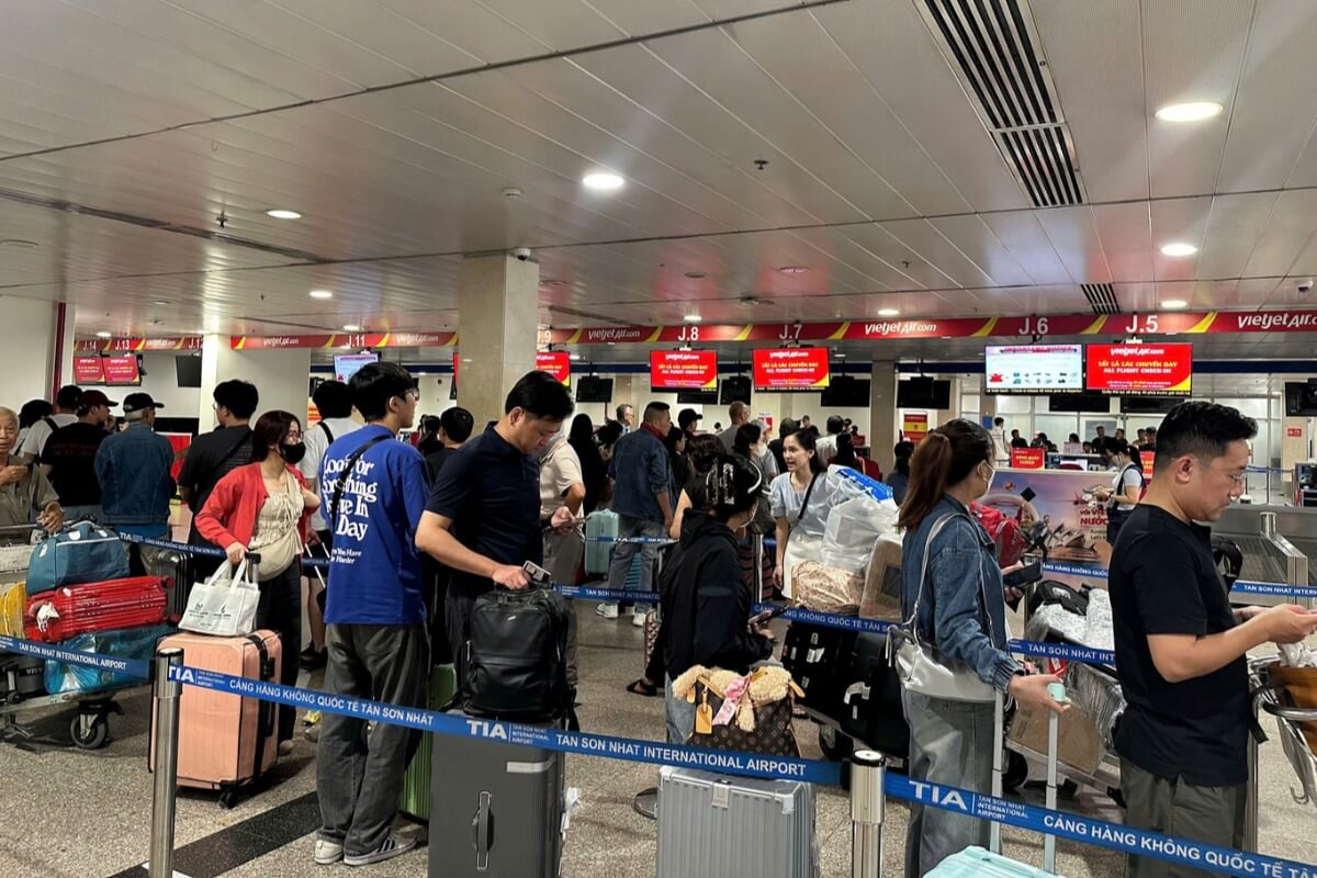 タンソンニャット国際空港、連休で旅客数が大幅増加