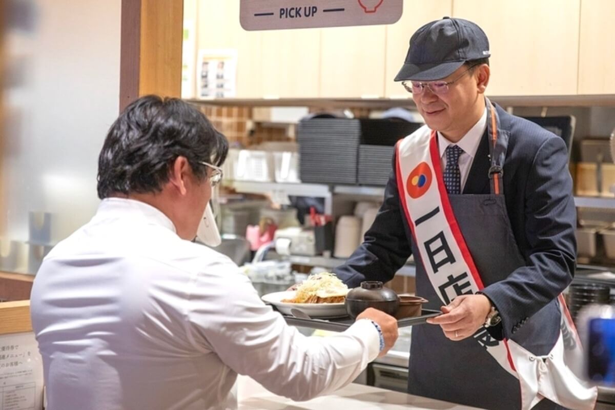 ベトナム料理「コムタム」、日本の大手外食チェーンに初導入
