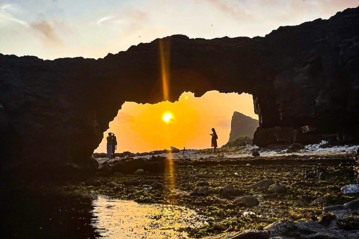 天の門と称されるリーソン島、トーヴォー門が国定記念物に指定