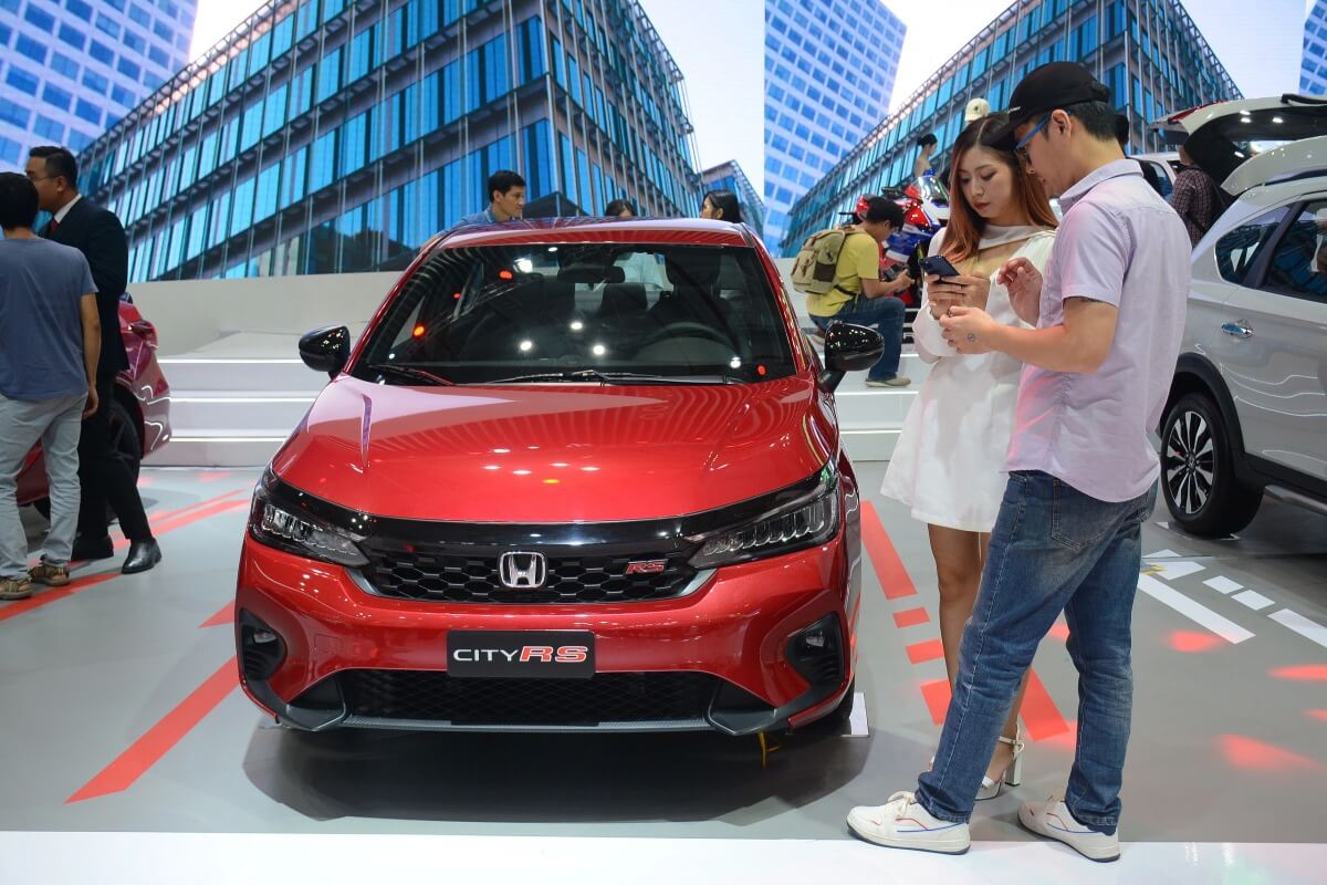 8月の自動車販売が再び減少、業界全体で13％の落ち込み