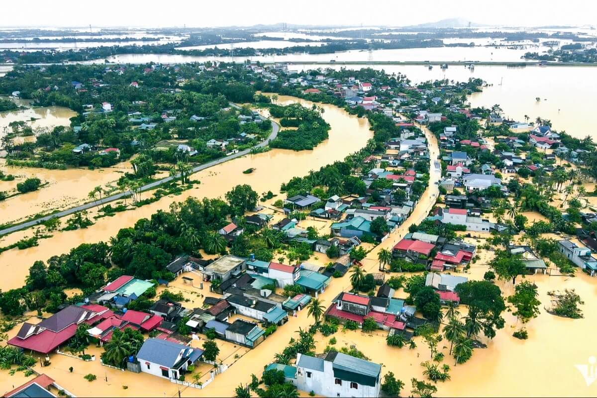 台風ブアローイの甚大な被害、異常気象と油断が招いた複合災害