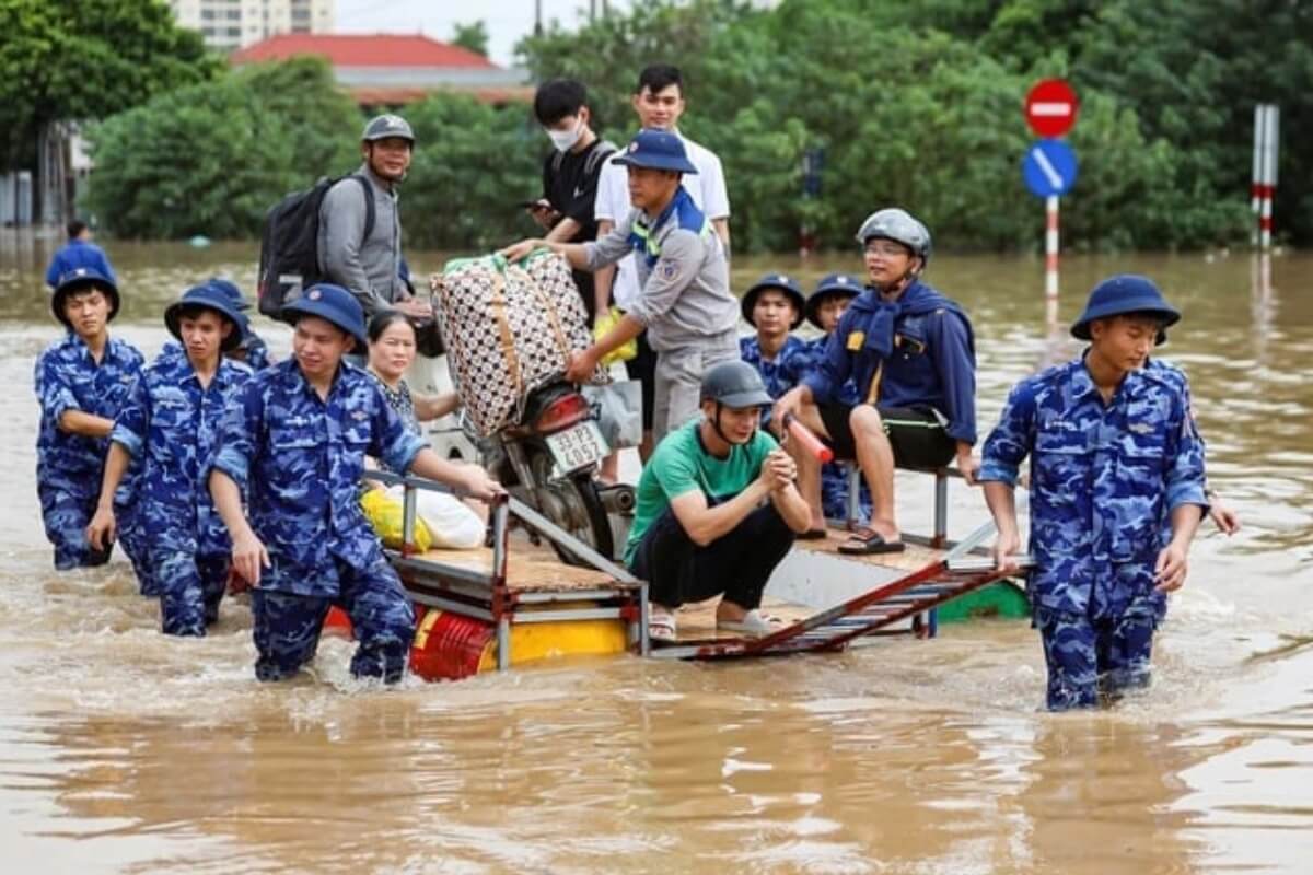 台風マットゥモによる豪雨と洪水、被害額が17兆ドンに迫る