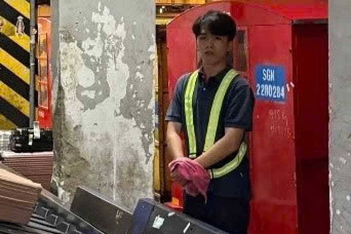 預け荷物から現金盗難、タンソンニャットで職員摘発