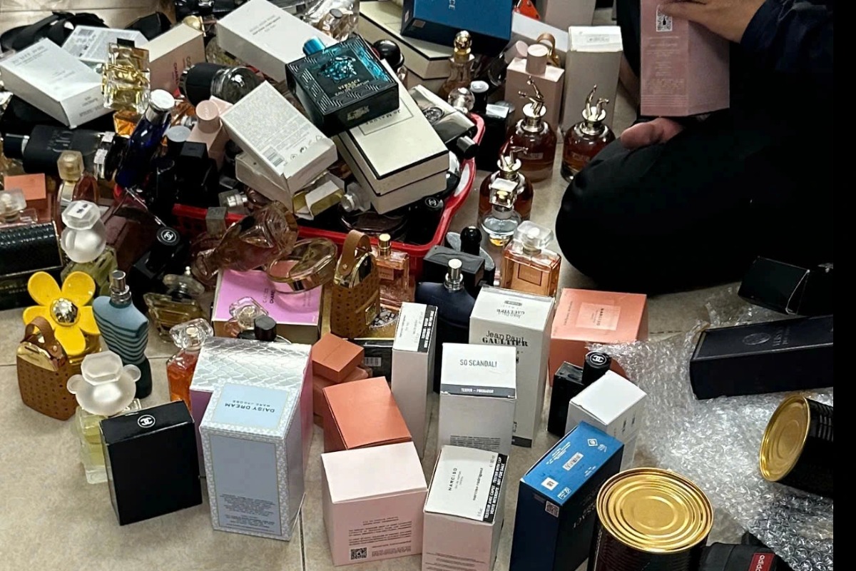 偽ブランド香水を大量押収、HCMCで偽造工場を摘発