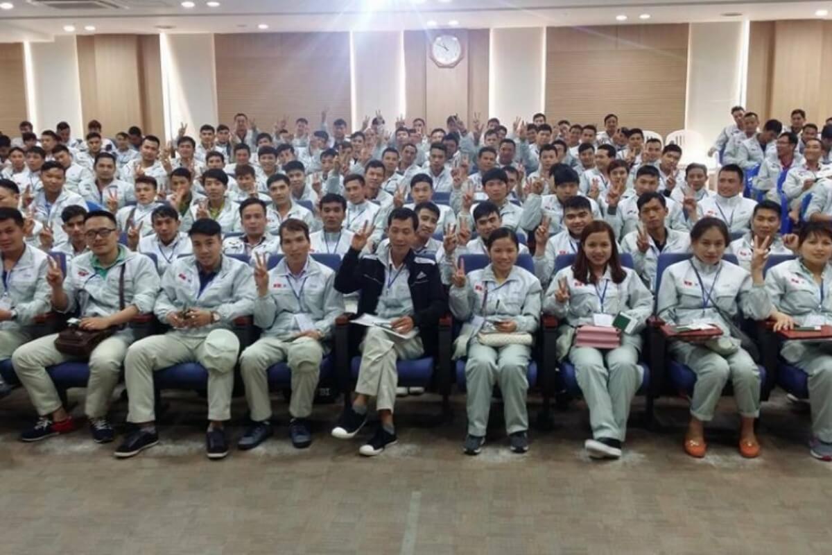 出稼ぎ労働者の送金、年間70億ドル・台湾が4割