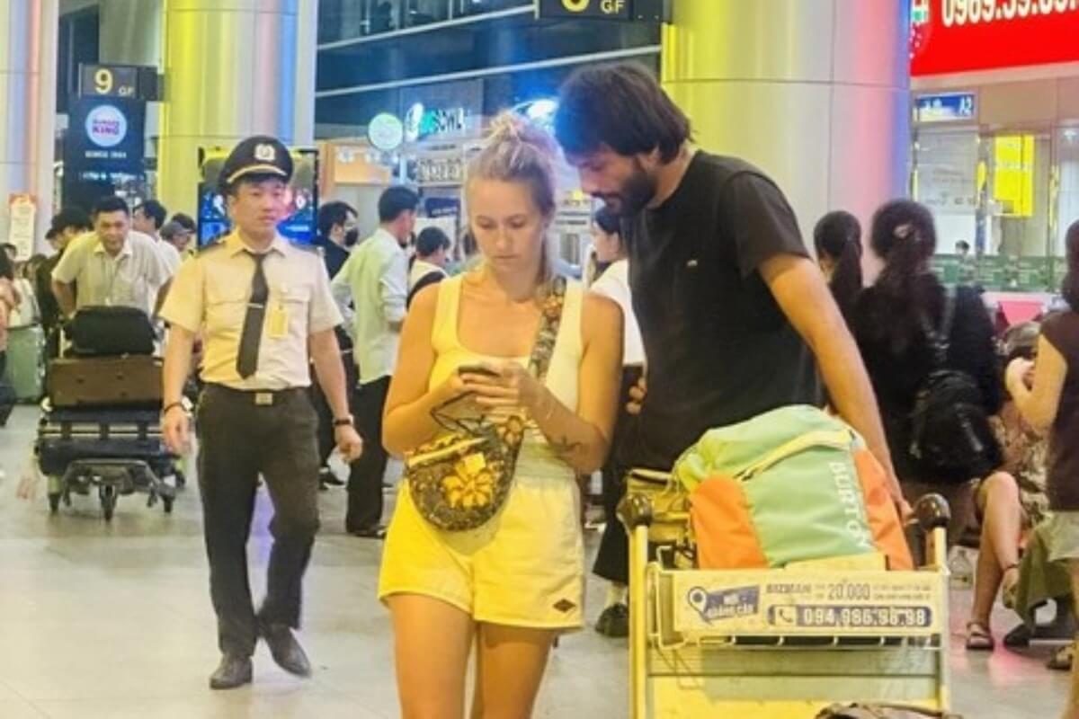 タンソンニャット国際空港、応対マナー向上への取り組み