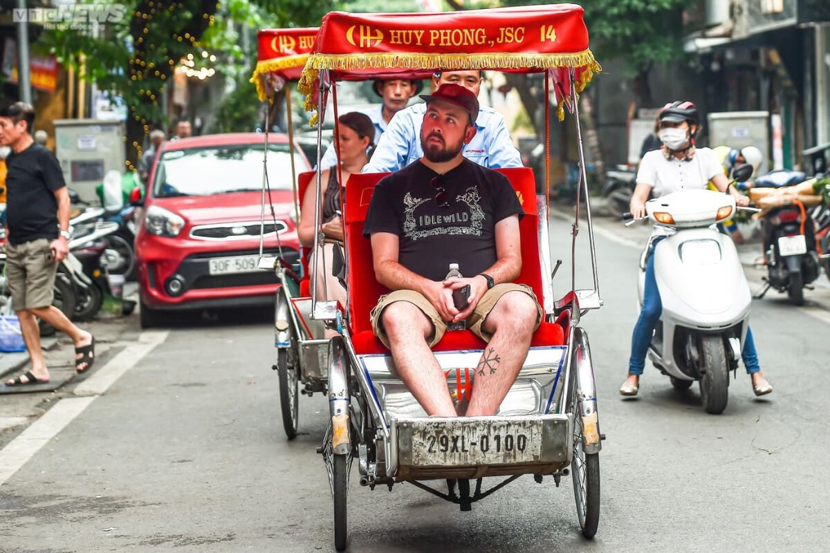 日本人訪越者数の減少、今後の観光戦略課題