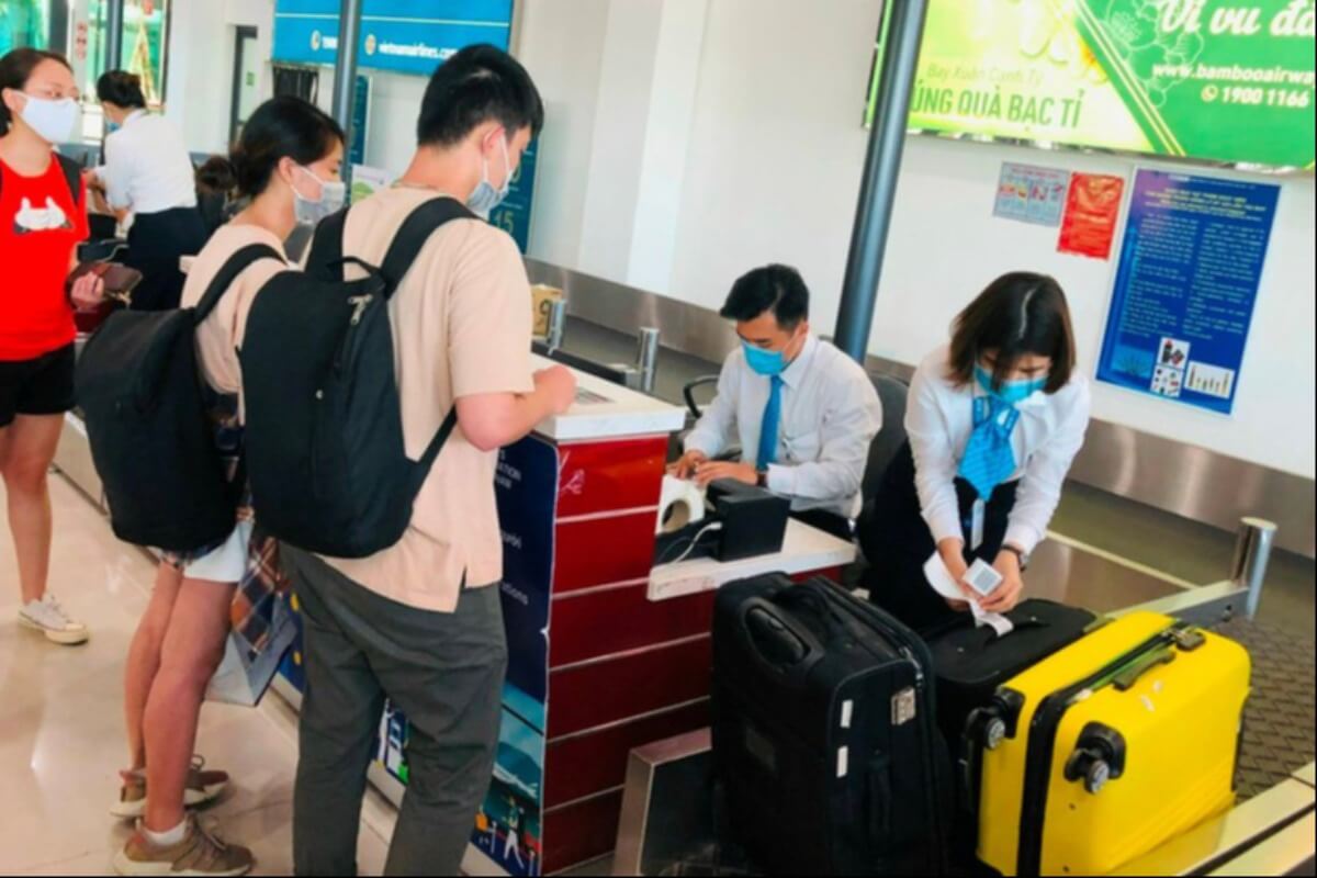 ベトナム航空の直前手荷検査、運用方法に批判の声