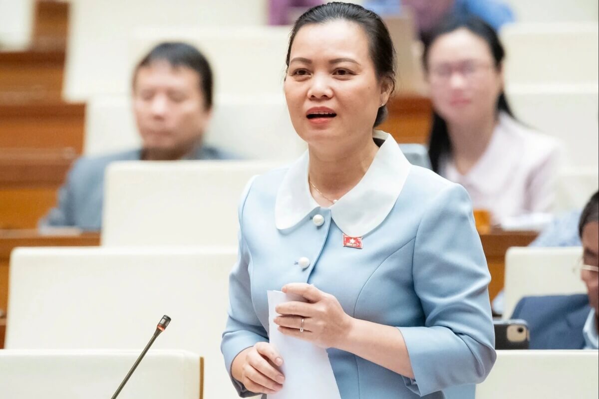 航空便遅延の補償制度見直し、ベトナム国会で議論が活発化