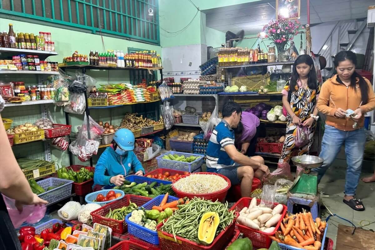 2大都市で野菜価格が高騰、消費者の家計を圧迫