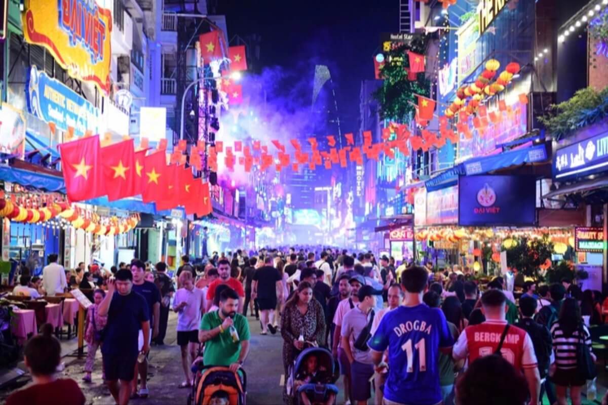 ベトナム人のビザ取得の煩雑さ、国内旅行志向を後押し