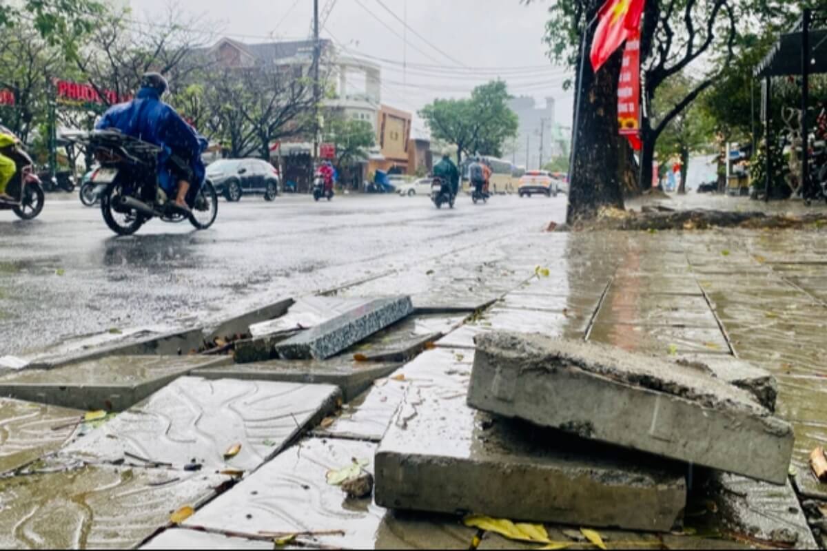 ベトナムでよくある問題、舗道改修後すぐにガタガタ